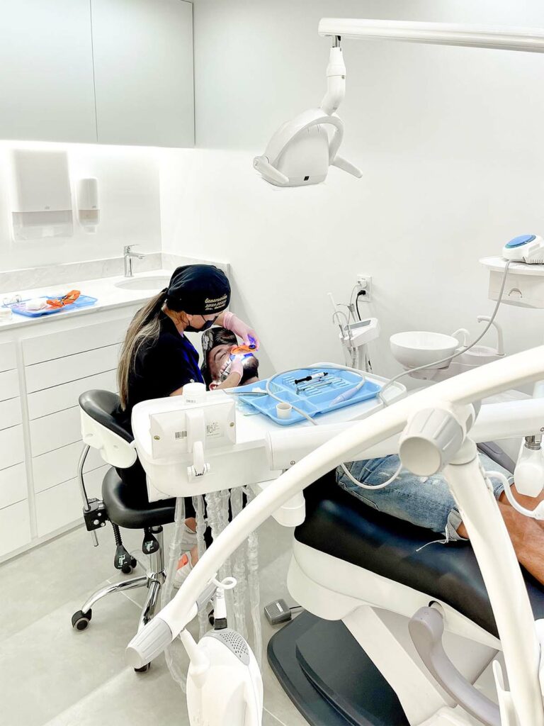 Dental whitening treatment